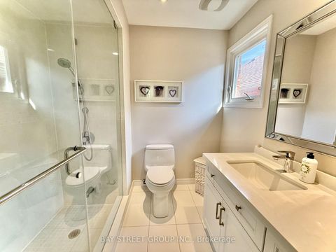 Photo 22 at 65 Rosedale Heights Drive, Uplands, Vaughan
