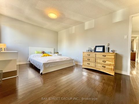 Photo 24 at 65 Rosedale Heights Drive, Uplands, Vaughan