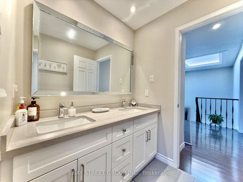 Photo 28 at 65 Rosedale Heights Drive, Uplands, Vaughan