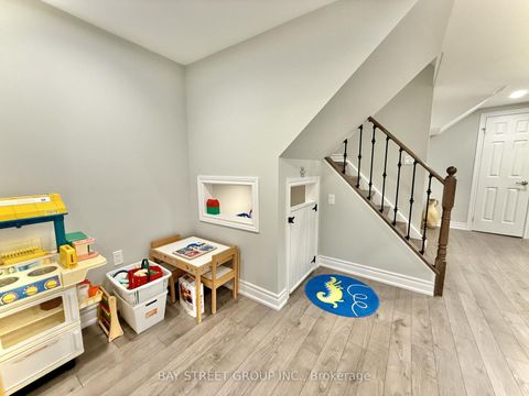 Photo 43 at 65 Rosedale Heights Drive, Uplands, Vaughan