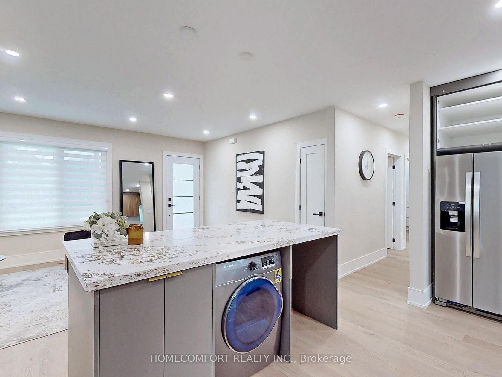 Photo 10 at 270 Brighton Avenue, Bathurst Manor, Toronto Photo 10 at 270 Brighton Avenue, Bathurst Manor, Toronto