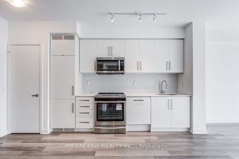 Photo 4 at 2210 - 5180 Yonge Street, Willowdale West, Toronto
