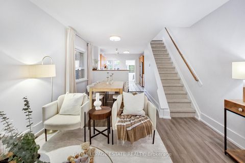 Photo 5 at 83 Bastedo Avenue, Woodbine Corridor, Toronto Photo 5 at 83 Bastedo Avenue, Woodbine Corridor, Toronto
