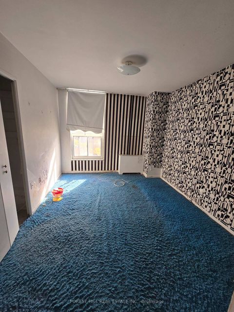 Photo 5 at 1109 - 130 Neptune Drive, Lawrence, Toronto