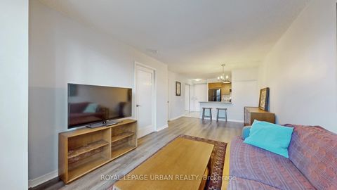 Photo 7 at 428 - 60 Heintzman Street, Junction Area, Toronto