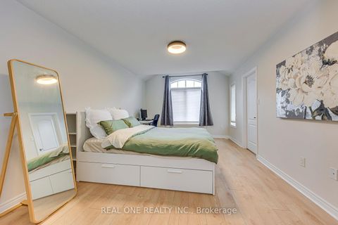 Photo 24 at 75 - 2435 Greenwich Drive, WM Westmount, Oakville