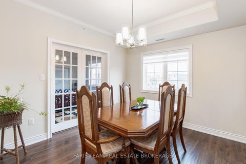 Photo 10 at 402 - 42 Ferndale Drive S, Ardagh, Barrie