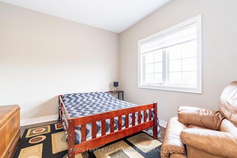 Photo 21 at 402 - 42 Ferndale Drive S, Ardagh, Barrie