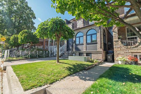 Photo 1 at 204 Earlscourt Avenue W, Davenport, Toronto Photo 1 at 204 Earlscourt Avenue W, Davenport, Toronto