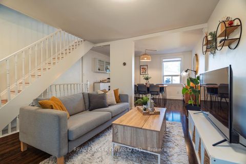 Photo 7 at 204 Earlscourt Avenue W, Davenport, Toronto