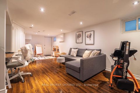 Photo 27 at 204 Earlscourt Avenue W, Davenport, Toronto