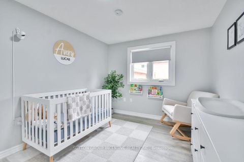 Photo 15 at 29 Wells Crescent, Sunnidale, Barrie