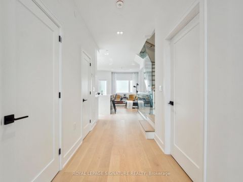 Photo 3 at 1 Flax Field Lane, Willowdale West, Toronto Photo 3 at 1 Flax Field Lane, Willowdale West, Toronto