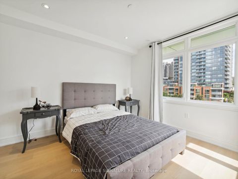 Photo 33 at 1 Flax Field Lane, Willowdale West, Toronto