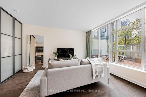 Photo 4 at 306 - 350 Wellington Street W, Waterfront Communities C1, Toronto