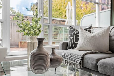 Photo 7 at 306 - 350 Wellington Street W, Waterfront Communities C1, Toronto