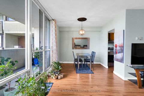 Photo 7 at 519 - 5 Massey Square, Crescent Town, Toronto