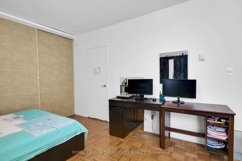 Photo 13 at 519 - 5 Massey Square, Crescent Town, Toronto
