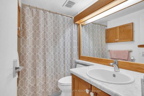 Photo 17 at 519 - 5 Massey Square, Crescent Town, Toronto