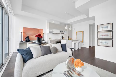 Photo 11 at 1732 - 8 Hillsdale Avenue E, Mount Pleasant West, Toronto