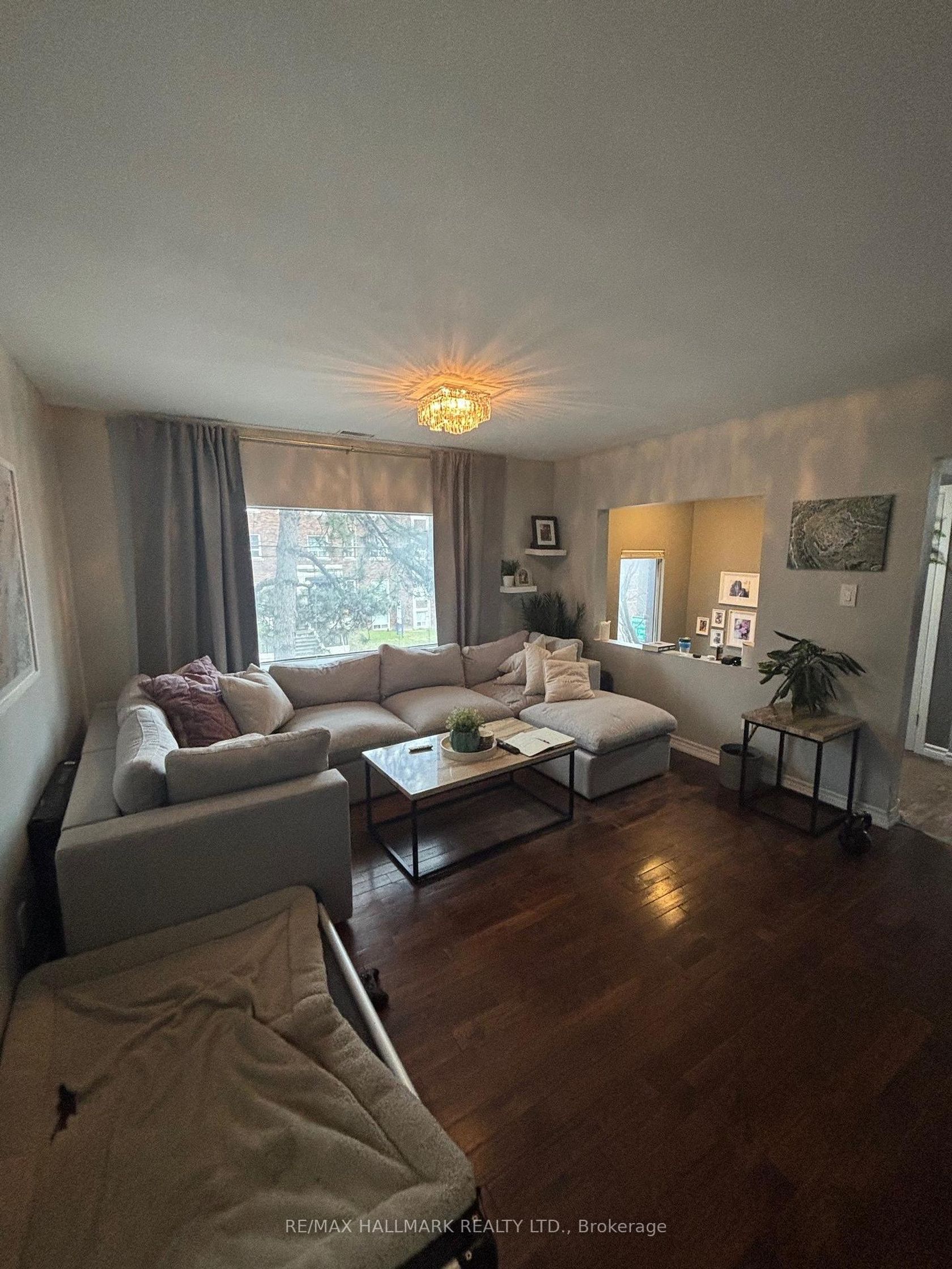 Photo 17 at 97 Oriole Parkway, St. Clair, Toronto Photo 17 at 97 Oriole Parkway, St. Clair, Toronto