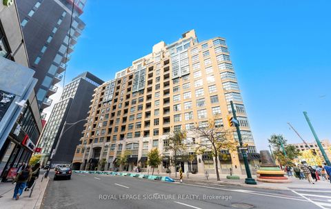 Photo 1 at 1112 - 438 Richmond Street W, Waterfront Communities C1, Toronto Photo 1 at 1112 - 438 Richmond Street W, Waterfront Communities C1, Toronto