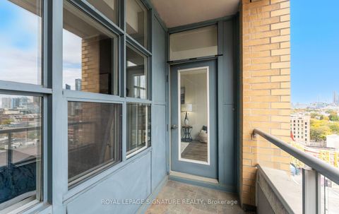 Photo 24 at 1112 - 438 Richmond Street W, Waterfront Communities C1, Toronto