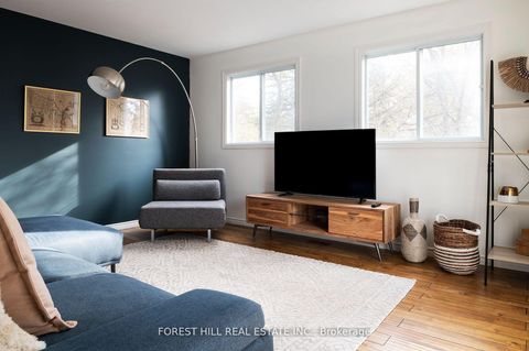 Photo 44 at 215 MAIN Street N, London, Newmarket Photo 44 at 215 MAIN Street N, London, Newmarket