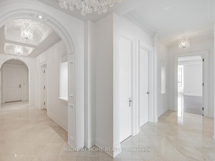 Photo 4 at LPH19 - 2095 Lake Shore Boulevard W, Mimico, Toronto