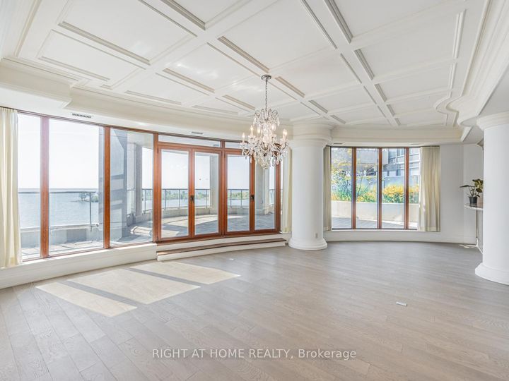 Photo 8 at LPH19 - 2095 Lake Shore Boulevard W, Mimico, Toronto