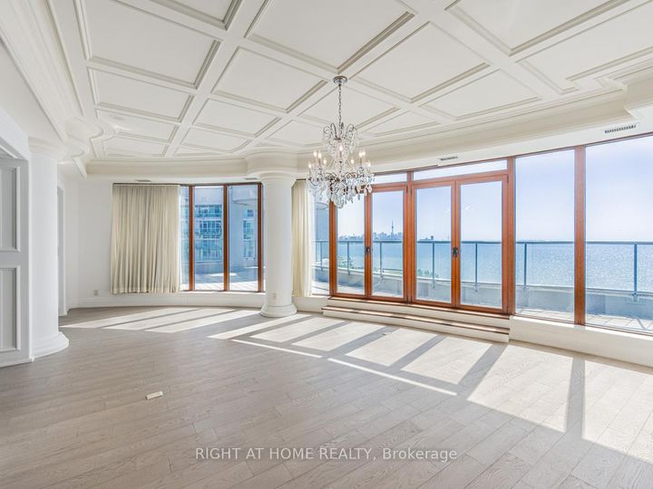 Photo 9 at LPH19 - 2095 Lake Shore Boulevard W, Mimico, Toronto