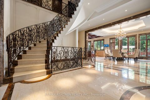 Photo 9 at 20 Bryson Drive, South Richvale, Richmond Hill