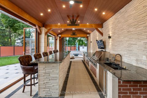 Photo 13 at 20 Bryson Drive, South Richvale, Richmond Hill