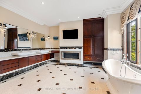 Photo 38 at 20 Bryson Drive, South Richvale, Richmond Hill