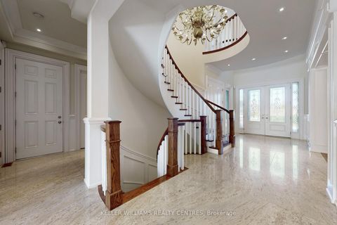 Photo 6 at 33 Maple Grove Avenue, Oak Ridges, Richmond Hill