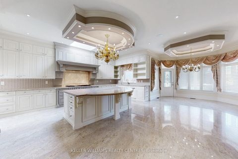 Photo 13 at 33 Maple Grove Avenue, Oak Ridges, Richmond Hill