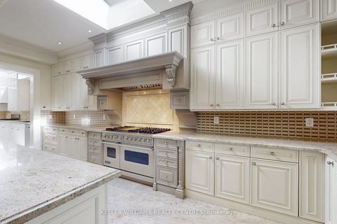 Photo 14 at 33 Maple Grove Avenue, Oak Ridges, Richmond Hill