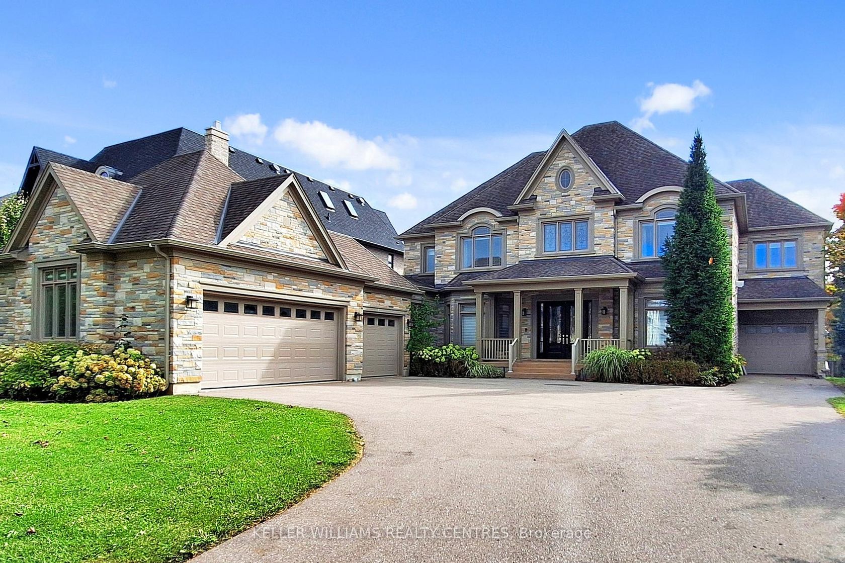 33 Maple Grove Avenue, Oak Ridges, Richmond Hill photo number 2