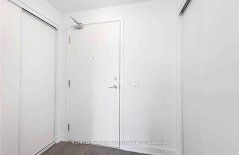 Photo 12 at 524 - 681 Yonge Street S, Painswick South, Barrie