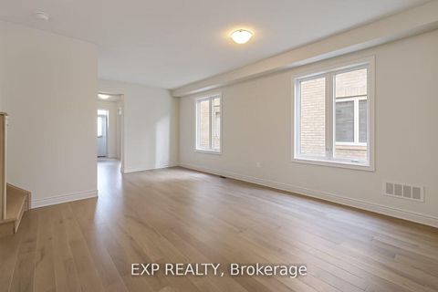 Photo 8 at 9 KENNETH APPLETON Avenue, Headford Business Park, Richmond Hill