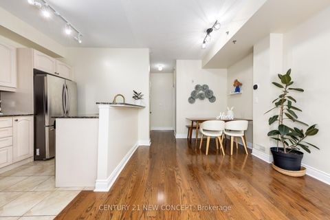 Photo 13 at 52 - 8 Brighton Place, Yorkhill, Vaughan