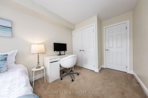 Photo 23 at 52 - 8 Brighton Place, Yorkhill, Vaughan