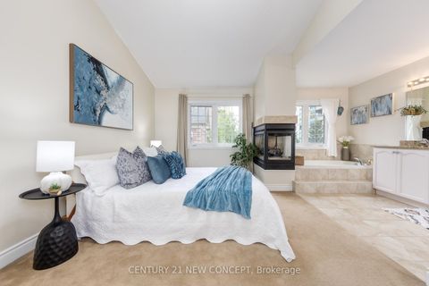 Photo 34 at 52 - 8 Brighton Place, Yorkhill, Vaughan