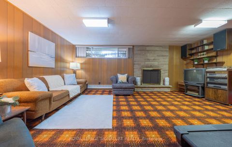 Photo 21 at 69 Kilkenny Drive, L'Amoreaux, Toronto