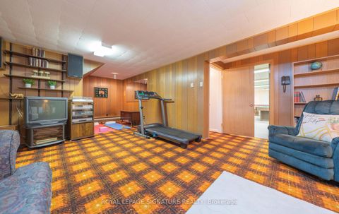 Photo 22 at 69 Kilkenny Drive, L'Amoreaux, Toronto