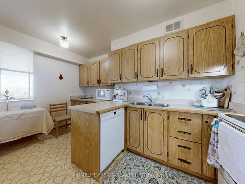 Photo 8 at 1101 - 455 Sentinel Road, York University Heights, Toronto