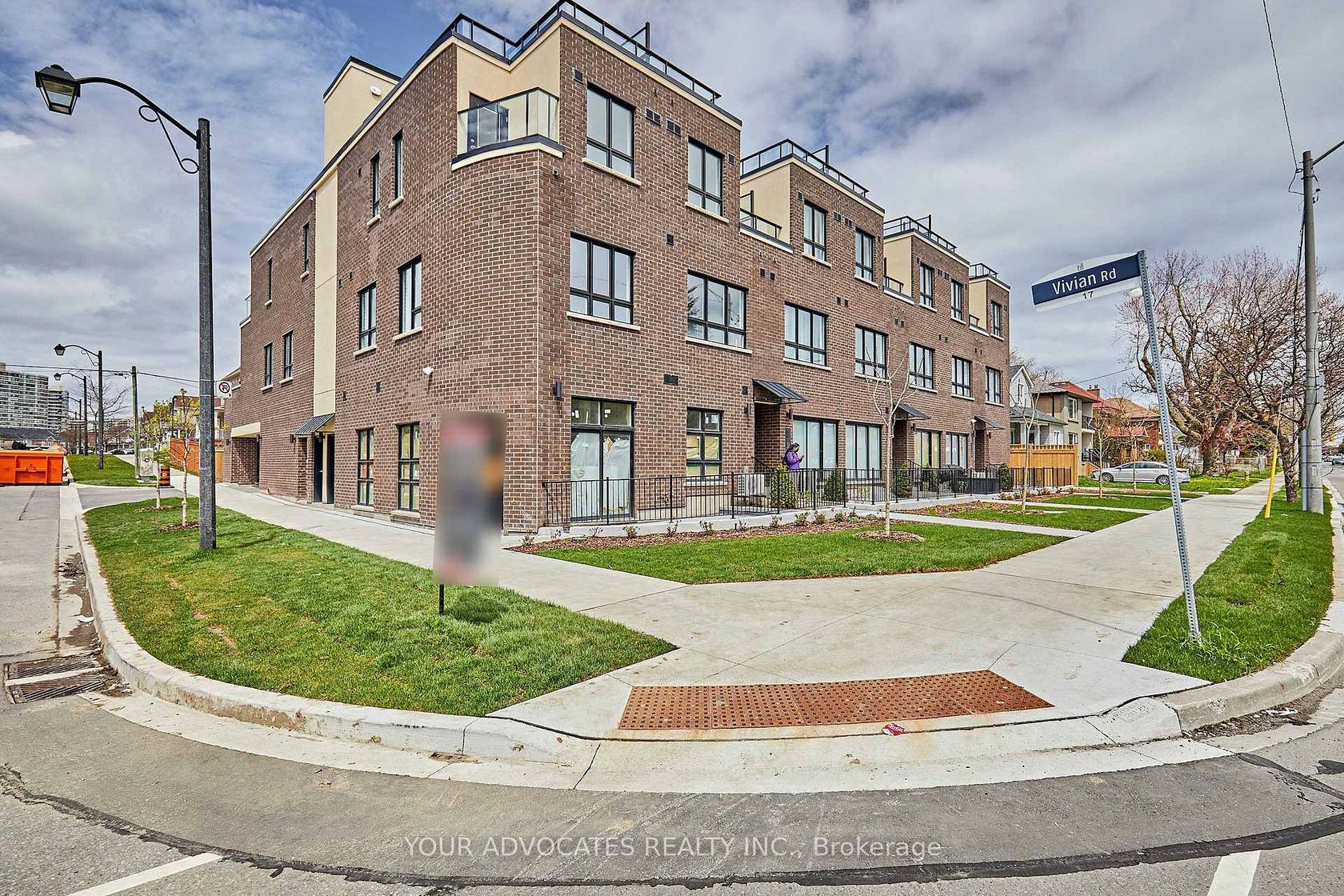 9 Vivian Road, Cliffcrest, Toronto 