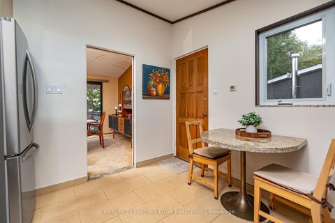Photo 13 at 4 Rosswood Crescent, Bendale, Toronto