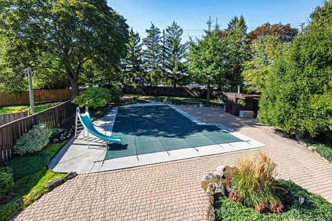 Photo 35 at 4 Rosswood Crescent, Bendale, Toronto