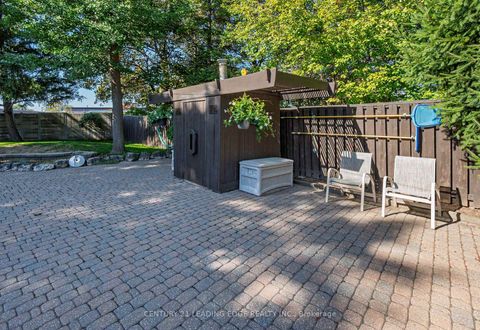 Photo 39 at 4 Rosswood Crescent, Bendale, Toronto